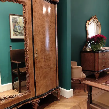 Palazzo Montevago Apartment