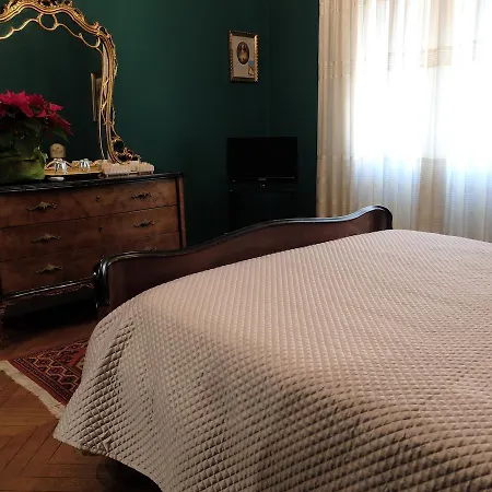 Palazzo Montevago Apartment